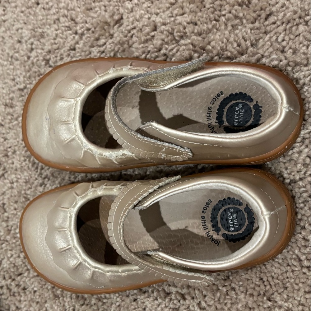 Girls Livie and Luca Ruche Champagne shoes